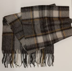 NEW Pure Cashmere Wool Gray Plaid Scarf/Muffler w/ Fringed Edges